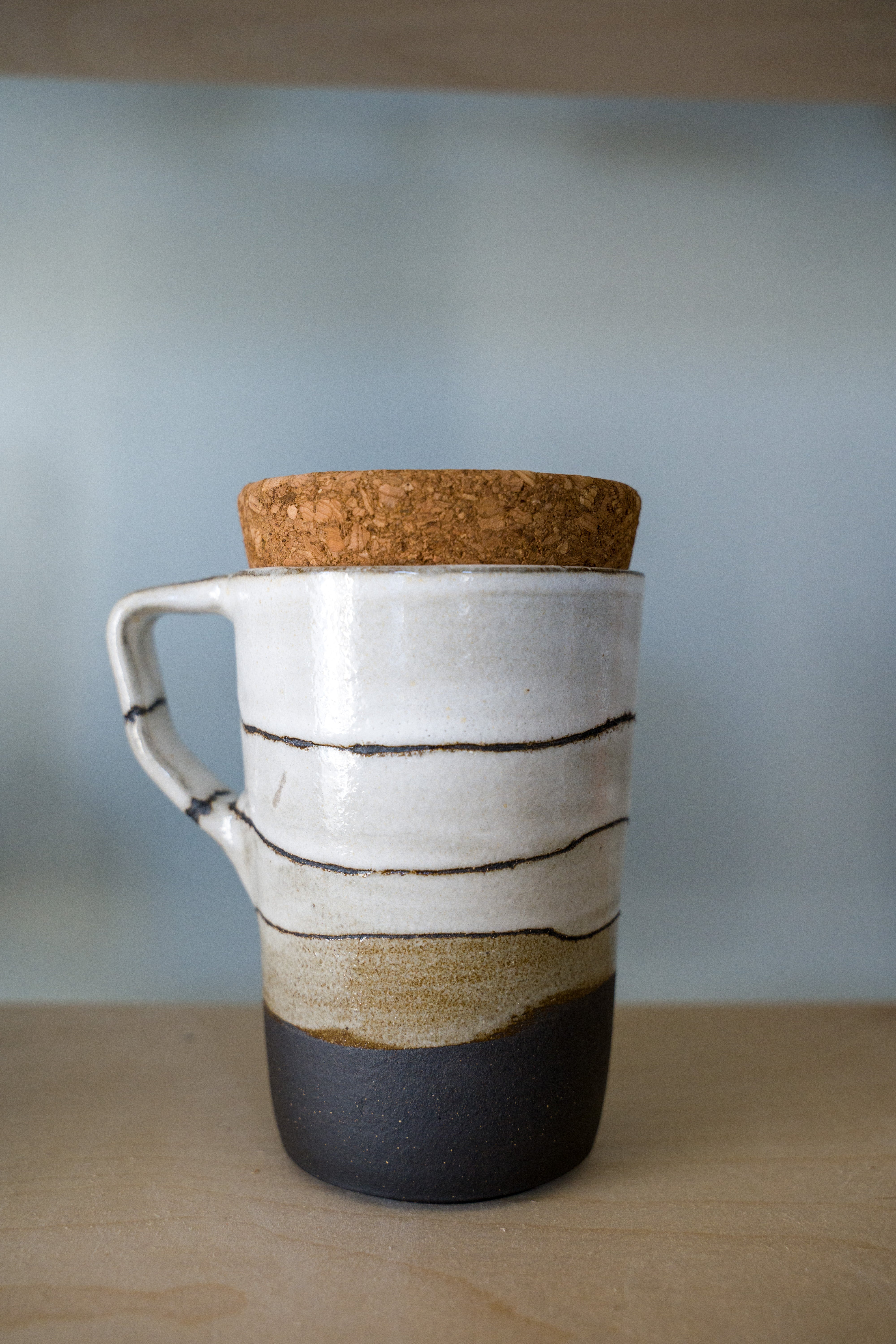 Gray scale travel mug